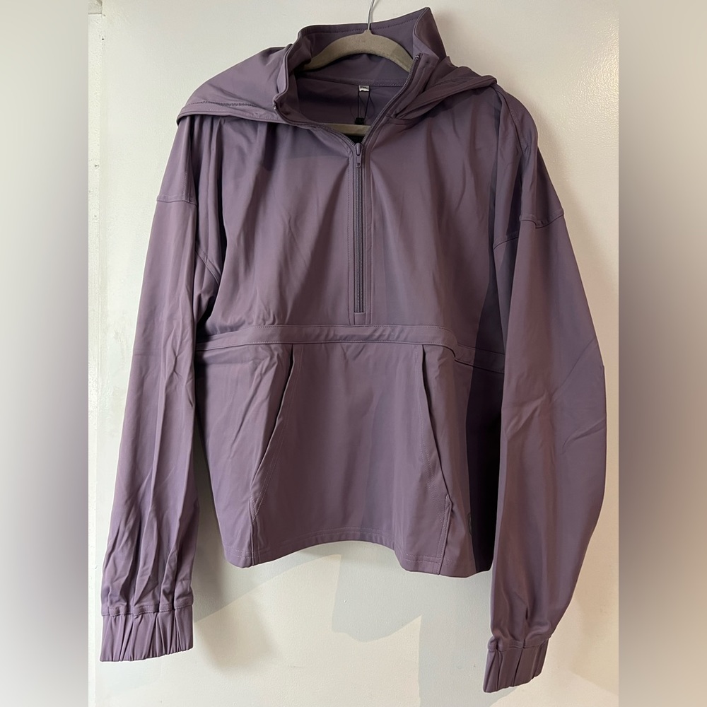 Weekender pullover jacket